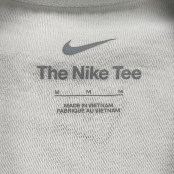 Nike Lebron Monopoly T-Shirt Medium Men Short Sleeve - Picture 4 of 4